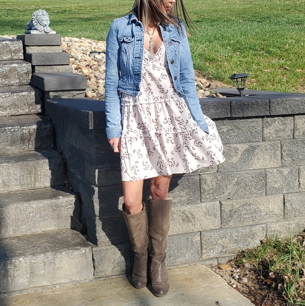 Floral Print Ruffle Dress - Picture 10 of 10